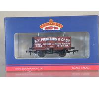 BACHMANN 37-2010K R Y PICKERING WISHAW 7 Plank End Door Wagon 1002 Mint Boxed