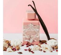 Bade'e Al oud Noble Blush 100 ml Eau de parfum da donna Nota di testa: Latte di rosaNota di cuore: Meringa, MandorlaNote di fondo: Vaniglia, Sandalo, Muschio- Noble Blush di Lattafa Perfumes è una cre