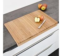 BAKAJI Tagliere Grande con Bordo, Piano di Lavoro in Legno di Bambu, con scanalatura Anti-Goccia, Ideale per Tagliare Tritare Verdura Carne e Alimenti, Colore Bamboo Naturale (45 x 35 cm)