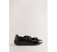 Baker by Ted Baker Scarpe da ginnastica Mary Jane con Farfallino da balletto in vernice goffrata di Baker by Ted Baker, ideali per il ritorno a scuola. uk2eu345 Nero