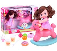 Bambola in abito a pois rosa con cavallino a dondolo e accessori