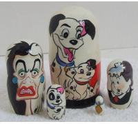 Bambole Russe Incastro Dipinte A Mano 5 Pezzi Di THE 101 DALMATIANS