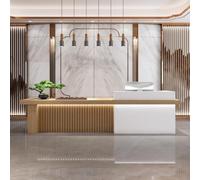 Bancone di ricevimento moderno con logo personalizzato e illuminazione a LED nascosta, bancone da scrivania in legno massiccio con spazio espositivo e stoccaggio, senza assemblaggio richiesto, C
