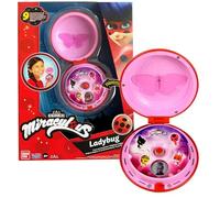 Bandai - Miraculous Ladybug - Telefono magico di Ladybug - accessorio per travestirsi da Ladybug / Accessorio per role play - giocattolo sonoro e luminoso- Parla tedesco - P506293