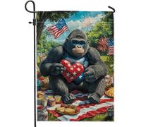 Bandiera da giardino con gorilla patriottici, a forma di cuore rosso, bianco e blu, decorazione per la casa e il cortile, decorazione per prato esterno per il 4 luglio, stile picnic, 30,5 x 45,7 cm