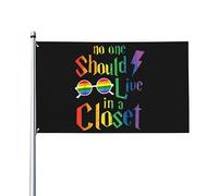 Bandiera Da Giardino No One Should Live In A Closet Lgbt Q Gay Pride Proud Ally Bandiera Da Cortile Durevole Bandiere Decorative Colore Vivido Garden Flag Per Esterno Festival 90X152CM