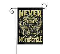 Bandiera Decorativa Never Underestimate An Old Man With A Motorcycle Appendere Striscione Resistente Alle Intemperie Bandiere Giardino Per Fattoria Cortile Letto 12X18 Inch