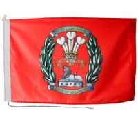 Bandiera dell'esercito britannico South Lancashire Regiment con corda e inter...