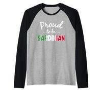Bandiera dell'Italia con Scritta Proud to Be Sardegna Heritage Pride Design Maglia con Maniche Raglan