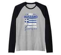 Bandiera Greca con Scritta in Lingua Inglese My Husband Is Greek Nothing Scares Me Maglia con Maniche Raglan