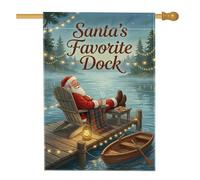 Bandiera natalizia con Babbo Natale che si rilassa al lago, 71 x 101 cm | Sedia Adirondack, bandiera da cortile, pontile in legno, paesaggio lago, luci a corda, serata invernale