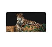 Bandiera natalizia stampata con leopardo africano su roccia, ideale per feste in giardino, bar e riunioni di amici