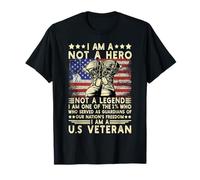 Bandiera USA con scritta "I Am Not A Hero Not A Legend US Veteran Day Maglietta