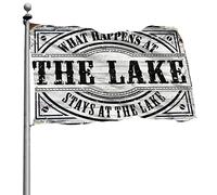 Bandiere per auto per camera What Happens At The Lake Stay At The Lake Flag Things for Boys Room Lake House Decor (120 x 180 cm)