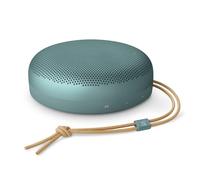 Bang & Olufsen Beosound A1 (3a generazione) - Altoparlante Bluetooth wireless compatto, impermeabile (IP67), certificato C2C, 24 ore di riproduzione, 3 microfoni per chiamate chiare-Eucalyptus Green