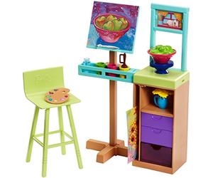Barbie Atelier da Artista con Cavalletto Due Diverse Tele e Accessori, FJB26