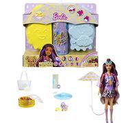 Barbie Bambola rivelatrice di colore con 7 sorprese, cambio colore e accessori, serie Sunshine e Sprinkles, gli stili possono variare