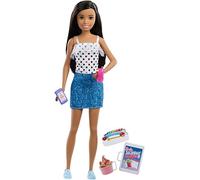 Barbie Bambola Skipper Latina Babysitter con Cellulare e Biberon, FXG92