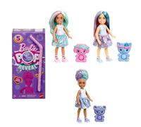 Barbie - Chelsea Pop Reveal Serie Dolcetti, mini bambola profumata con 5 sorprese, cucciolo interattivo ed effetto cambia colore inclusi, giocattolo per bambini, 3+ anni, JFY01