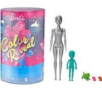 Barbie Color Reveal Mega Sorprese con Oltre 50 Sorprese, 2 Bambole, 3 Animaletti e 36 Accessori a Tema Pigiama Party, Giocattolo per Bambini 3+ Anni, GRK14