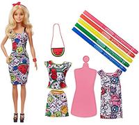 Barbie - Crayola Colora la Moda Bambola con Abiti Lavabili, Pennarelli e Borsetta, Giocattolo per Bambini 5+ Anni, GGT44