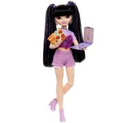 Barbie Dream Besties - Renee, bambola snodata alla moda con lunghi capelli neri