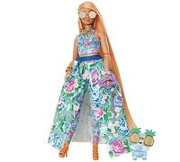 Barbie Extra Fancy, Bambola curvy con completo floreale da 2 pezzi, gattino, capelli lunghissimi e accessori, snodata, Giocattolo e regalo per Bambini 3+ Anni, HHN14
