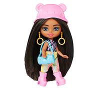Barbie - Extra Mini Minis Fly, mini bambola alta 8+ cm con look Safari, abito alla moda con stampa animalier e tanti accessori per lo styling inclusi, giocattolo per bambini, 3+ anni, HPT57