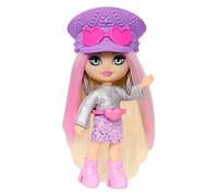 Barbie - Extra Mini Minis Fly, Mini Bambola Viaggiatrice con Look a Tema Deserto, Abito Metalizzato e Accessori da Festival, Giocattolo per Bambini, 3+ anni, HPN07