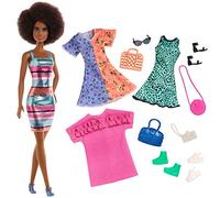 Barbie Fashion Bambola Afroamericana con 4 Outfit, Giocattolo per Bambini 3+ Anni, GHT32