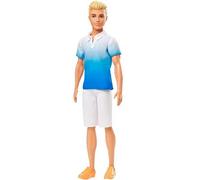 Barbie Ken, Bambola con Maglietta e Pantaloncini Bianchi, per Bambini 3+ Anni, GDV12
