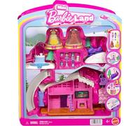 Barbie Mini BarbieLand - Set Natale con 2 Mini Bambole a Tema Festivo e 3 Mini Bambole, Include Mini Chalet, motoslitta e Pista di Pattinaggio, Giocattolo per Bambini, 4+ Anni, JGW15