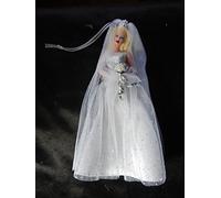 Barbie Porcellana Millennium Bionda Sposa Ornamento by Avon