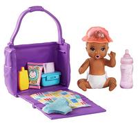 Barbie- Skipper Teneri Bebè Playset Pappa e Cambio Pannolino, Bambola con Accessori, Giocattolo per Bambini 3+ Anni, Multicolore, GHV86