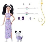 Barbie Twinning Looks Bambola con Cane Animale Domestico con Vestiti Viola di Margherite e Accessori come Fiori e Marsupio, Capelli Nero, JFP39