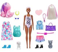 Barbie- Ultimate Color Reveal, Bambola con 25 Sorprese, 2 Cuccioli, 15 Sacchettini con Abiti e Accessori, Modelli Assortiti, Giocattolo per Bambini 3+Anni, GPD57