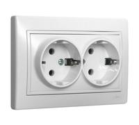 Base doppia Schuko 2P+T di colore bianco, serie Europa, con due uscite e protezione, perfetta per uso domestico e in ufficio.