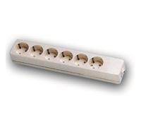 Base VI Prese Superficiali Blister: la soluzione ideale per le vostre esigenze elettriche. Include prese di corrente durevoli, facili da installare e adattabili a qualsiasi ambiente.