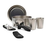 Batería acero inox. 20 cm. con funda, 2 cubiertos, 2 vasos acero y mango