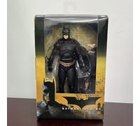 BATMAN BEGINS ACTION FIGURE NECA 18 CM CULT MOVIE COLLECTION SUPER HERO STATUA