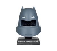 Batman DC Direct Mini Replica 1/3 Armoured Batman Cowl (Dark Knight Returns) 18