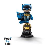 Batman Mini Co. PVC Figure Batman su Bat-Signal (variante blu) 15 cm