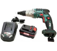 Batteria agli ioni di litio 20 V 4 Ah in bundle Parkside con caricatore da 2,4 A e batteria da 20 V per cartongesso, avvitatore da costruzione