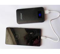 Batteria esterna 6800 mA 2 USB Power Bank iPad iPhone Samsung Huawei Nexus HTC B