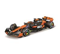 Bburago 1:43 2024 Gara McLaren MCL38 con Casco, Piastri #81
