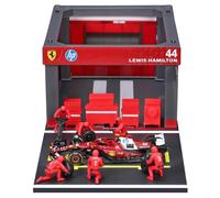 Bburago - Ferrari SF-25 Hamilton, Playset Pit Stop Scala 1:43