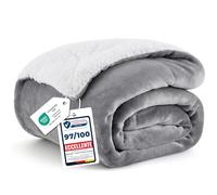Bedsure Coperta in Pile Sherpa - Plaid, Grigio, 150x200 cm | Plaid Divano e Letto, Coperta Calda Accogliente, Blanket Extra Spessa Morbida, Coperta Termica Copridivano Matrimoniale