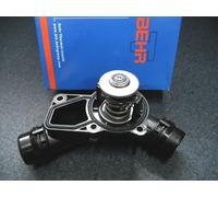 Behr Alloggio Termostato per BMW E46 E39 E38 E60 E53 E83 E85 M54 Motore Benzina