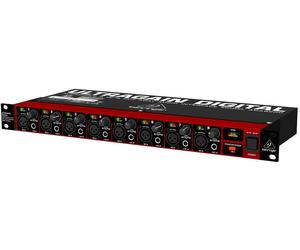 Behringer ADA8200 Ultragain Convertitore audio digitale