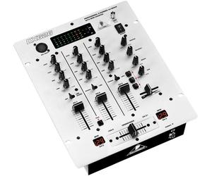 Behringer DX626 Mixer DJing